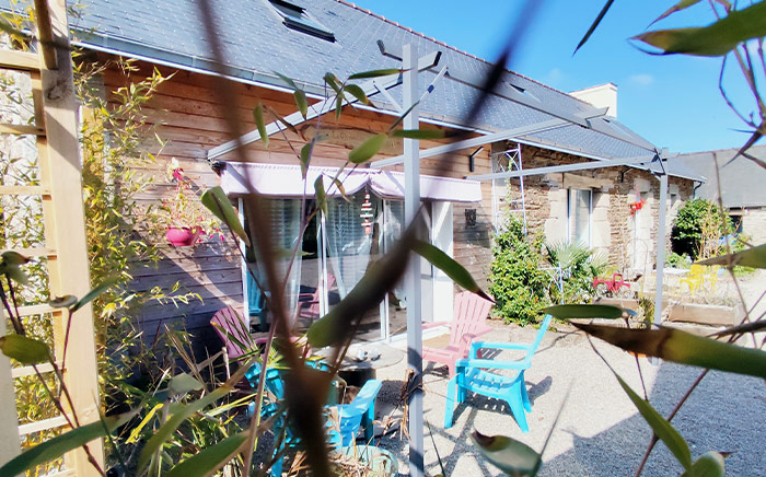 Façade du gite La Chouette Hermine